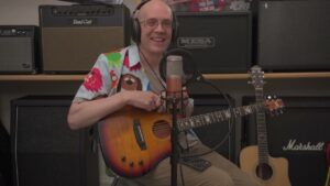 « Je ne sais pas si l’industrie a encore besoin de moi » : Devin Townsend livre une performance intime de From The Heart