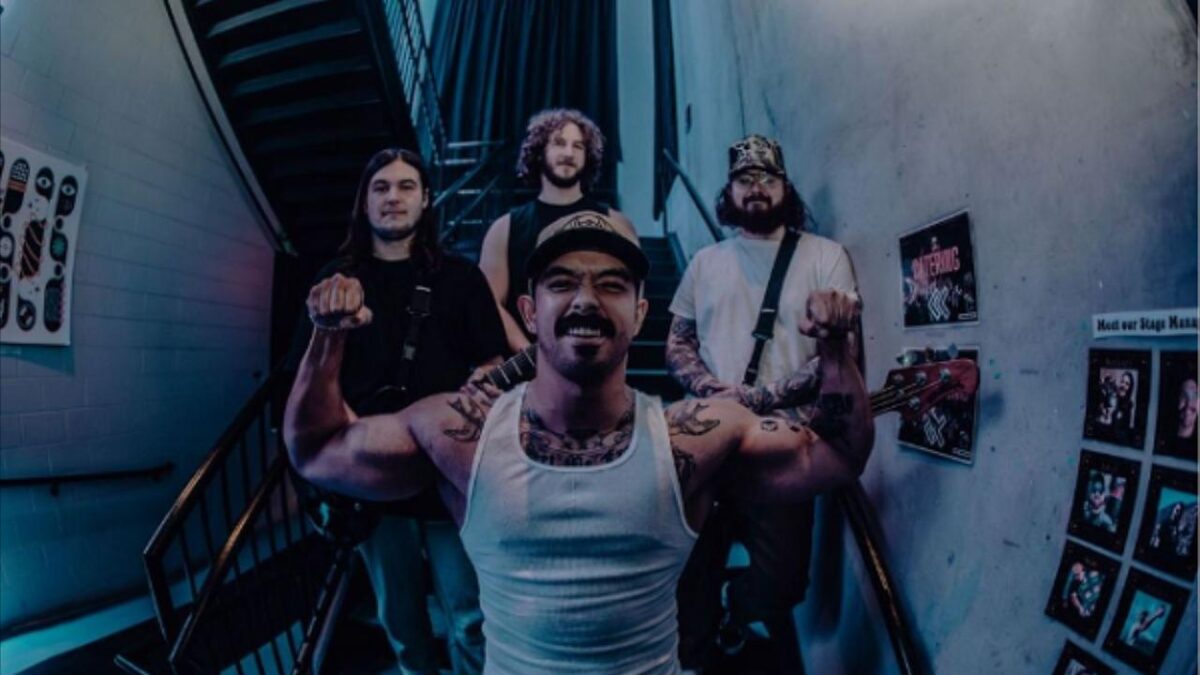 « Un monument au dernier homme » : Kublai Khan TX dévoile son nouveau single dévastateur The Mountain Of Corsicana