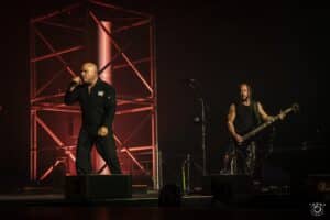 “Je signerais chaque équipement militaire existant” : David Draiman (Disturbed) persiste malgré la polémique