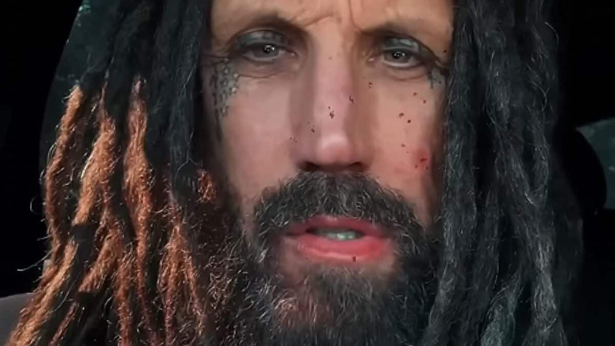 « C’est un cancer pour la spiritualité » : Brian « Head » Welch (Korn) critique la religion