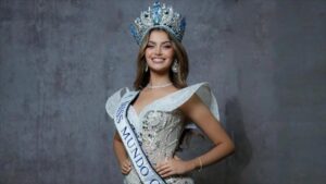 Miss Monde Chili 2025 : la chanteuse de death metal Ignacia Fernández (Decessus) couronnée