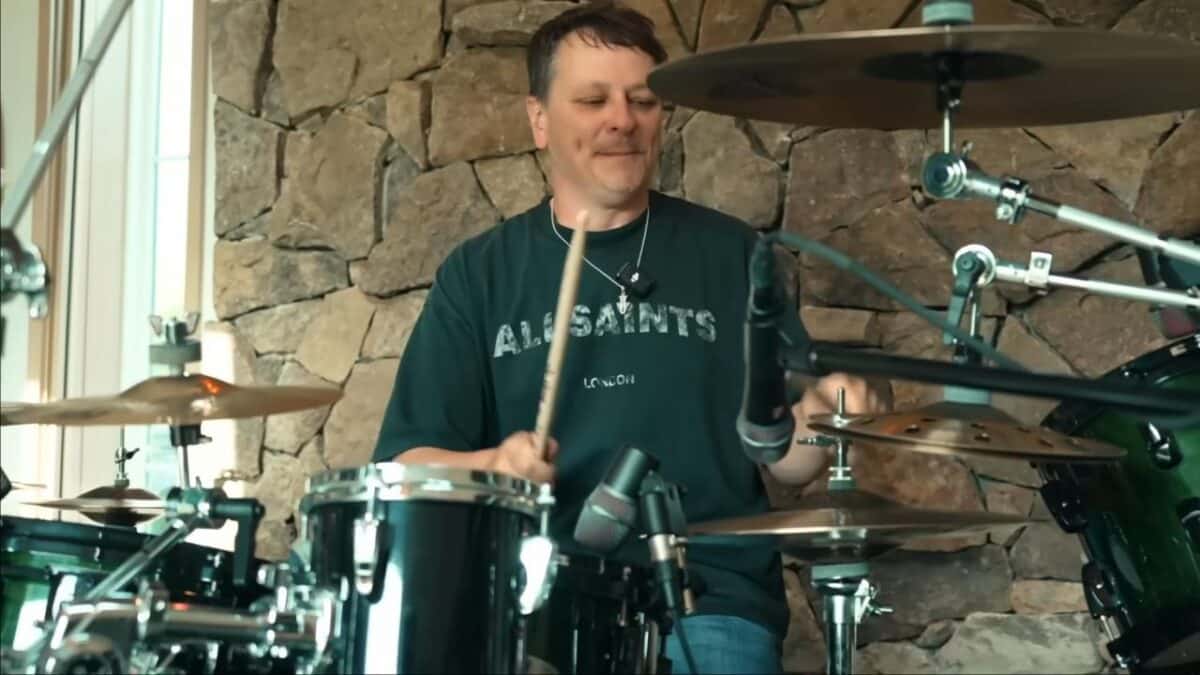 Ray Luzier (Korn) révèle pourquoi il a été écarté de groupes “très célèbres”