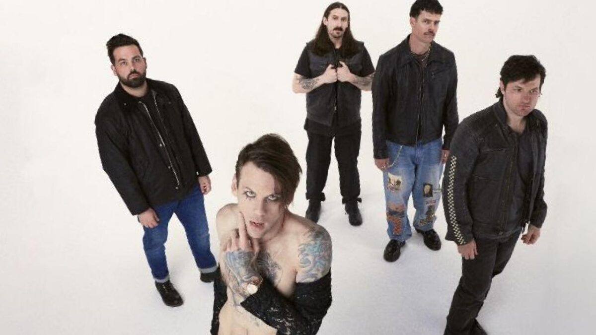 “La représentation la plus honnête de mon âme” : avec Free, Beartooth entame un nouveau chapitre chez Fearless Records