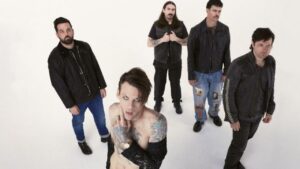 « Nous ne voulons ni utiliser l’IA, ni travailler avec des artistes qui mentent à ce sujet » : Caleb Shomo retire une vidéo de Beartooth