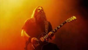Mark Morton (Lamb Of God) présente une Les Paul « à l’allure metal » conçue avec Gibson