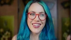 « Je monte sur scène prêt à me battre » : pourquoi Alissa White-Gluz refuse toujours de se sentir arrivée