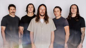 Saosin de retour avec Starting Over Again : “L’alchimie de ce line-up est indéniable”