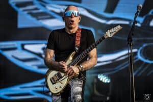 « Ça n&rsquo;avait aucun sens » : Joe Satriani a refusé un projet Van Halen de David Lee Roth du vivant d&rsquo;Eddie Van Halen