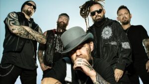 “On a construit ce groupe comme un cuirassé” : Five Finger Death Punch prépare une tournée européenne massive