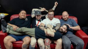 “Nous ne voulons plus participer à ce système” : Protest The Hero annonce enfin son nouvel album et dévoile Mouthpiece