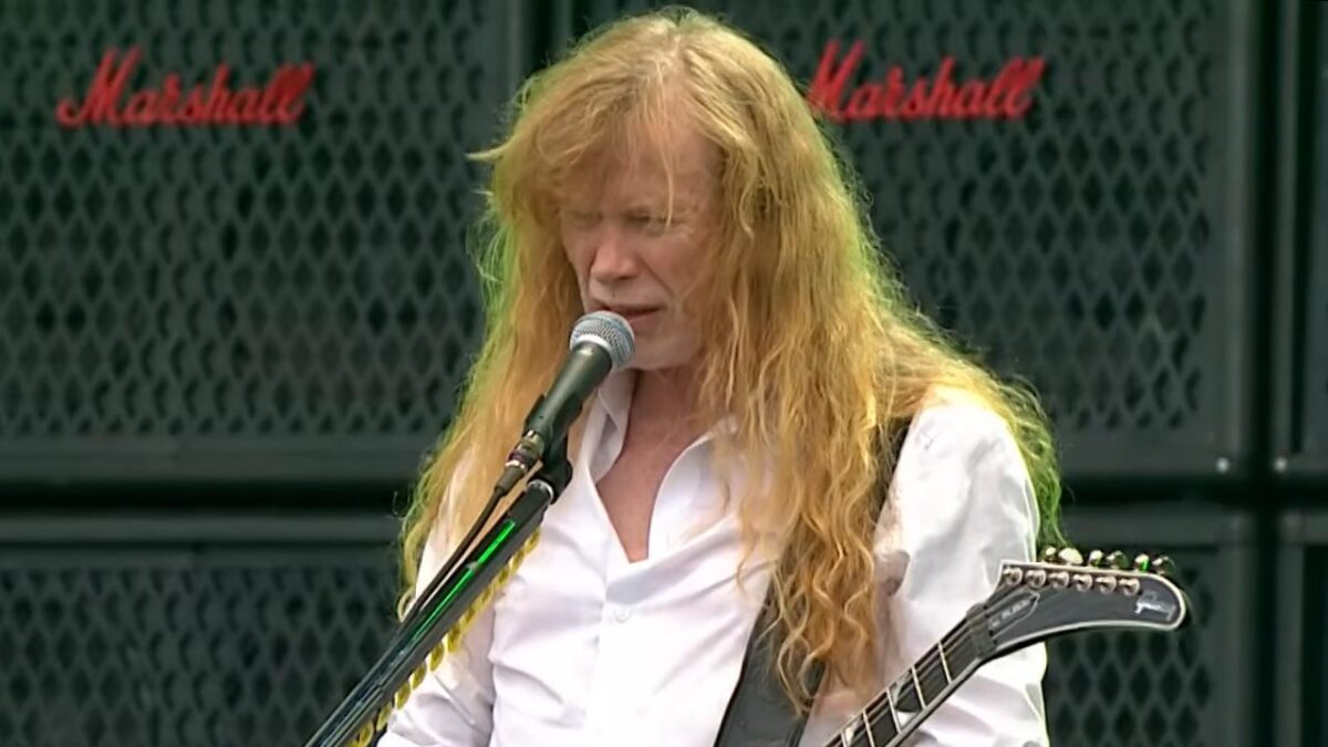 « Quel idiot peut poser une question pareille ? » : Dave Mustaine (Megadeth) s&rsquo;en prend à un journaliste après une question sur James Hetfield
