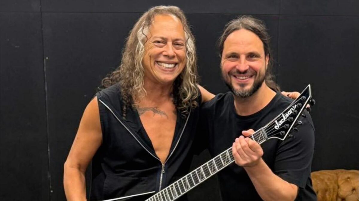 « Les rêves deviennent réalité » : Kirk Hammett de Metallica joue sur la guitare signature de Christian Andreu de Gojira
