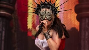 Within Temptation : le prochain album sera « tellement différent » ; Sharon den Adel promet « quelque chose d&rsquo;énorme »
