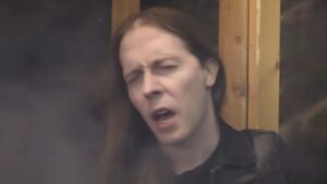 Huit ans après son incroyable scandale, Threatin est de retour avec un nouveau single