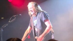 De Skid Row à Twisted Sister : Sebastian Bach donne son premier concert avec le groupe